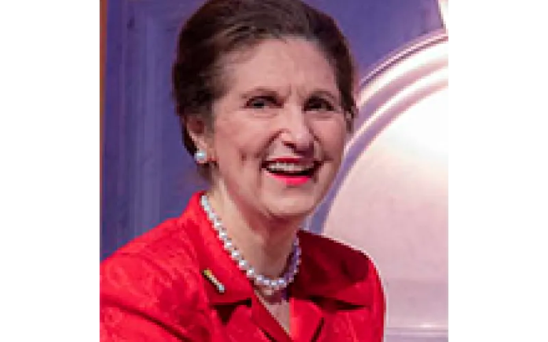 Lynda Johnson Robb